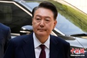夫妻婚姻韩国大选后尹锡悦首次出庭 面对选举结果提问保持沉默